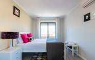 Bilik Tidur 4 Vista Mare Beach Apartments By Porto City Hosts