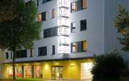 Luar Bangunan 5 B&B Hotel Bonn-West