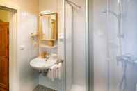 In-room Bathroom Hotel Rosi