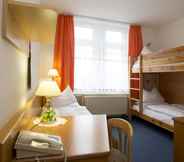 Bedroom 4 Hotel Heinz Plauen
