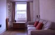 Common Space 3 Comfortable Central 1 Bedroom Flat