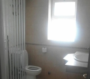 Toilet Kamar 7 El Gouna Downtown Property EO5
