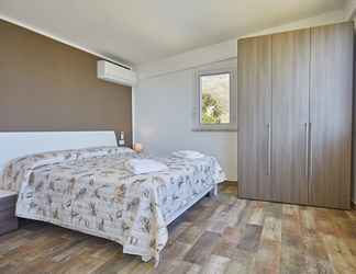 Bedroom 2 Villa Montemar