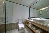 In-room Bathroom Aerotel Cebu