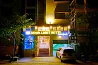 ภายนอกอาคาร Moon Light Hotel