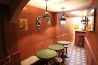 Bar, Cafe and Lounge L'escapade Bordelaise - Côté Jardin