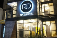 Bên ngoài Hotel Rdos