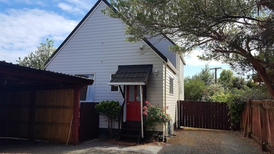 Exterior 4 Seaside Tahuna