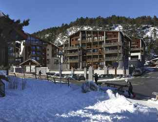 Bên ngoài 2 Vacancéole - Les Chalets et Balcons De La Vanoise