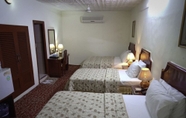 Bedroom 6 Hotel Indus