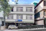 Luar Bangunan FabExpress Parasol Residency