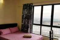 Bedroom Setia Walk R2 Block by SYNC