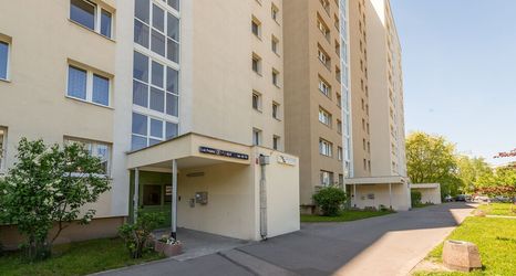 Bên ngoài 2 P&O Apartments Metro Imielin