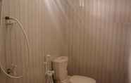 Toilet Kamar 6 Nethu freedom cottage
