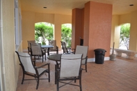 Lobi Fort Myers Luxury Vacation Condo