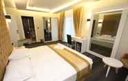 Kamar Tidur 2 Grand Silay Hotel