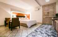 Kamar Tidur 2 Apple Hotel