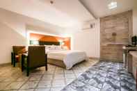 Kamar Tidur Apple Hotel