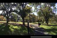 Khu vực công cộng Park view on the City Fringe