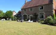 พื้นที่สาธารณะ 2 Chambres d'hotes, Le Manoir de Neuville