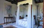 ห้องนอน 4 Chambres d'hotes, Le Manoir de Neuville