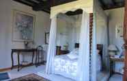 Bilik Tidur 4 Chambres d'hotes, Le Manoir de Neuville