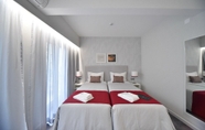 Bilik Tidur 3 My Charm Lisbon Suites