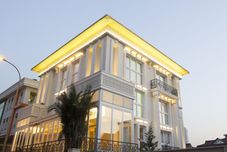 外觀 Elegance Asia Hotel