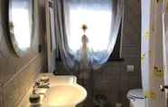 In-room Bathroom 6 Bed & Breakfast Popletum