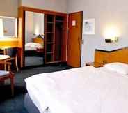 Bedroom 5 Hotel Neuenhof