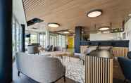 Lobby 2 All Suites Massy Palaiseau