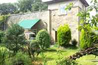 Bangunan Darwin Cottage Self Catering in Elgin