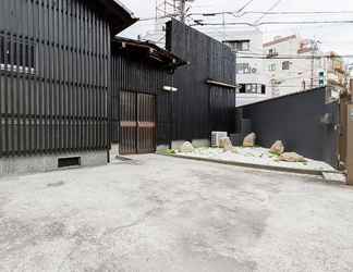 Exterior 2 Tarbo's House Nishikitsuji : Free Parking, Pet OK