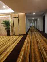 Lobi 4 Shenzhen Jingpeng Hotel