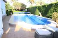 Swimming Pool Cabo Roig