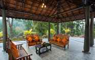 Common Space 5 Spices Lap Thekkady