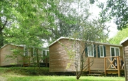 Bedroom 4 Camping Les Charmes