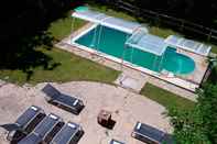 Swimming Pool Hotel Rural El Mirador de los Pirineos