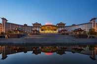 ภายนอกอาคาร Huitang Huatian Hot Spring Resort Hotel