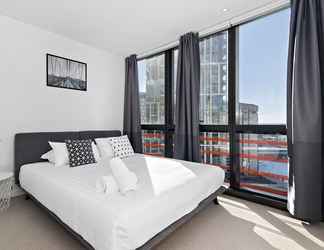 Kamar Tidur 2 Indie, 2BDR Docklands Apartment