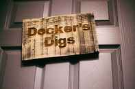 Bedroom Docker's Digs