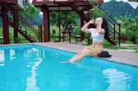 Kolam Renang Hung Phat Bungalow