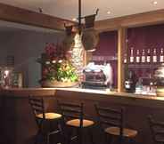 Bar, Cafe and Lounge 5 Landlust Hotel