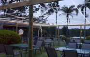 ร้านอาหาร 5 Tabourie Lake Motel