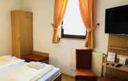 Kamar Tidur 6 Hotel Werneths Landgasthof Hirschen