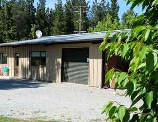 Exterior 2 Vineyard Barn House