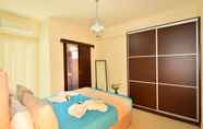 Bedroom 5 Luxury Suites in Stavromenos