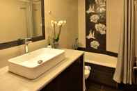 In-room Bathroom Luxury Suites in Stavromenos