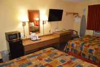 Bedroom Burnsville Inn & Suites
