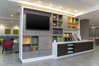 ล็อบบี้ Home2 Suites by Hilton Indianapolis Airport